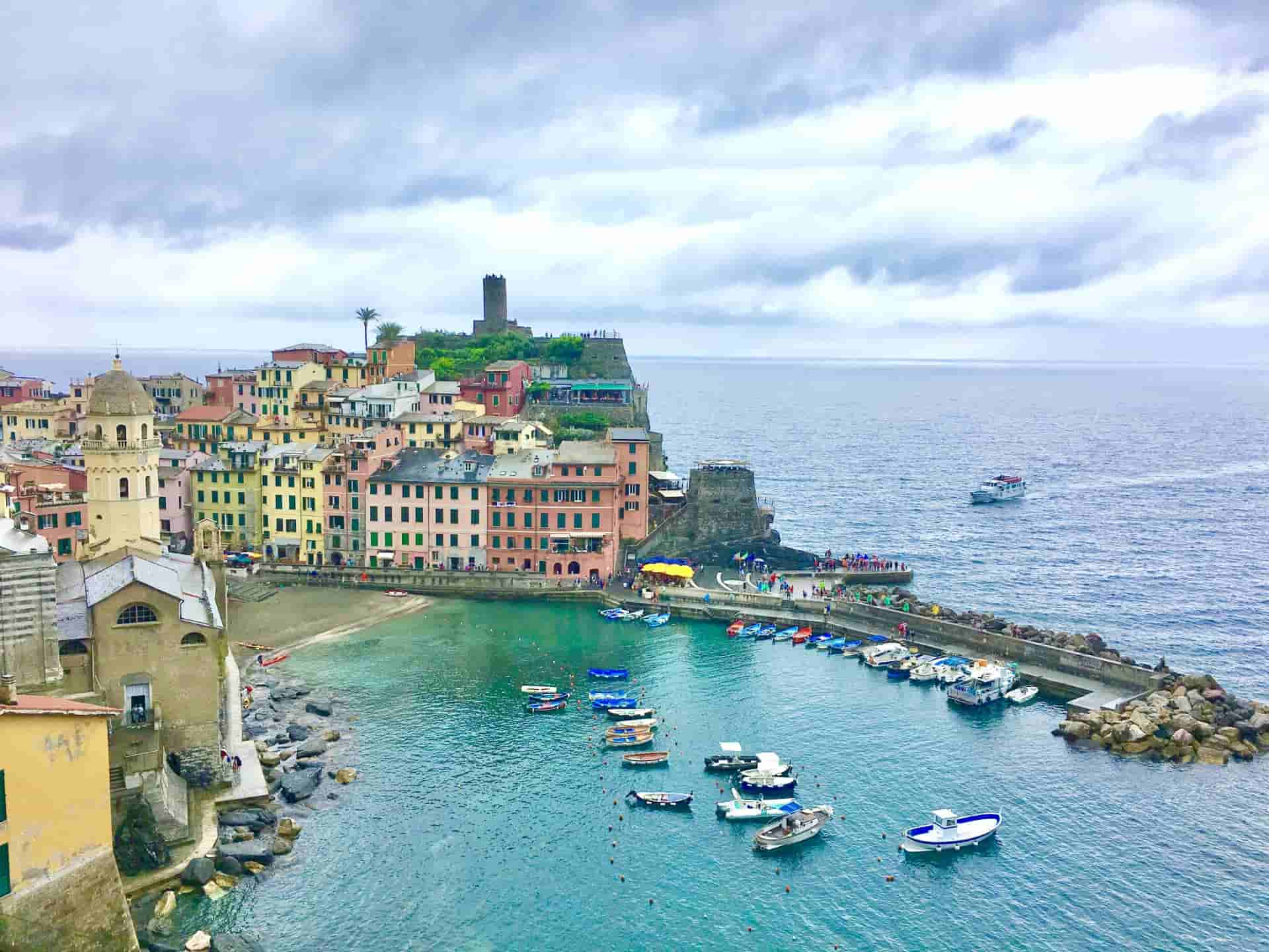 イタリアの港町の風景写真